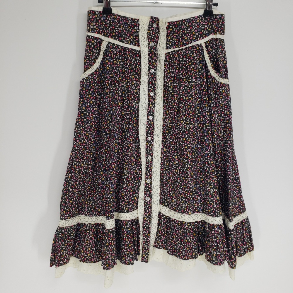 Vintage 70s Ditsy Floral Lace Trim Prairie Skirt Size Small Black Cottagecore